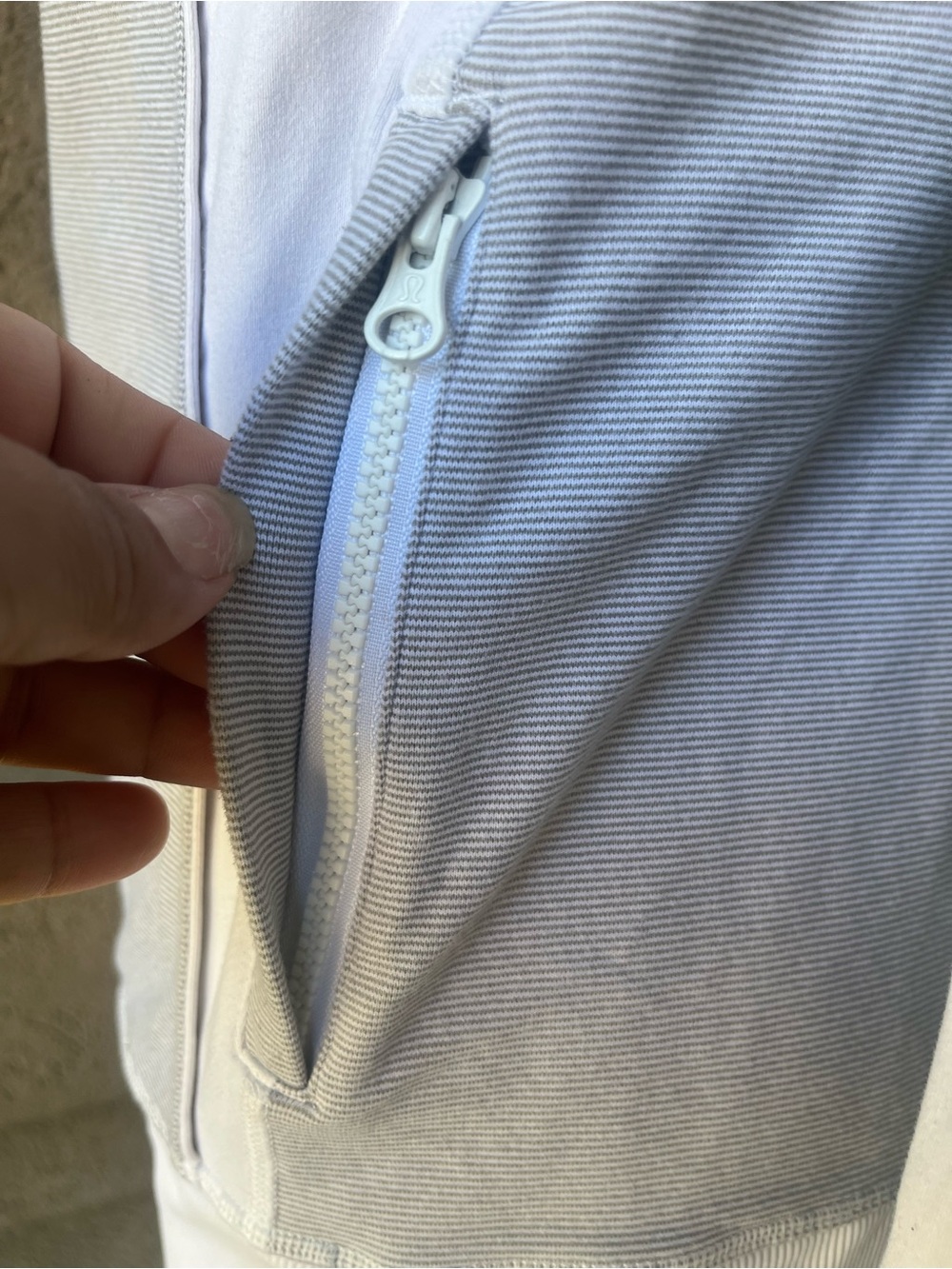 lululemon athletica White Full-Zip Active Jacket delfin - Picture 4 of 7